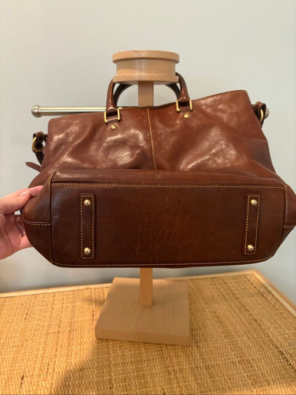 Dooney & Bourke Florentine Chelsea Handbag Italian Leather Brown - Picture 4 of 12